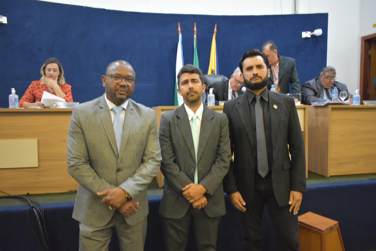 Câmara acata denúncia e vereador pode ser cassado por dizer “puxa-saco do prefeito”