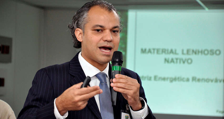 Com tudo fechado, dezenas de milhões estarão condenados à fome, escreve Gustavo Correa