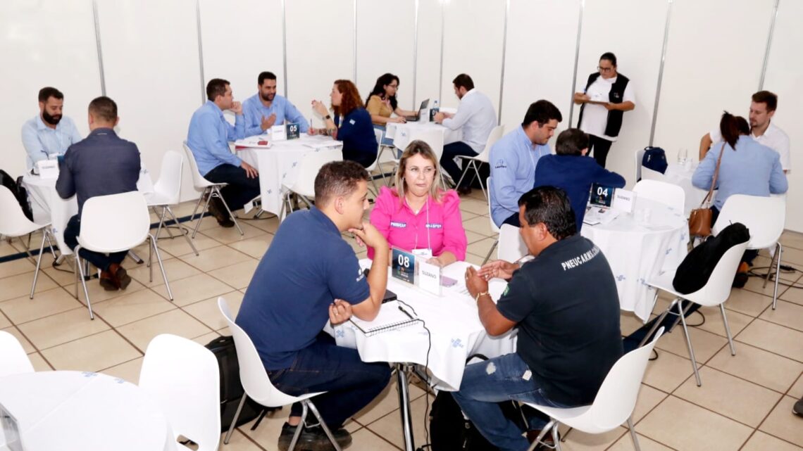 Rodada de Negócios movimenta economia de Ribas do Rio Pardo e região