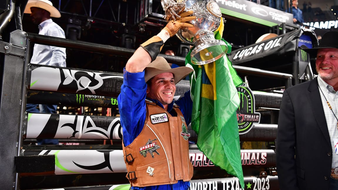 PBR Finals 2022 🏆 Daylon Swearingen e Ridin Solo Campeões do Mundo 