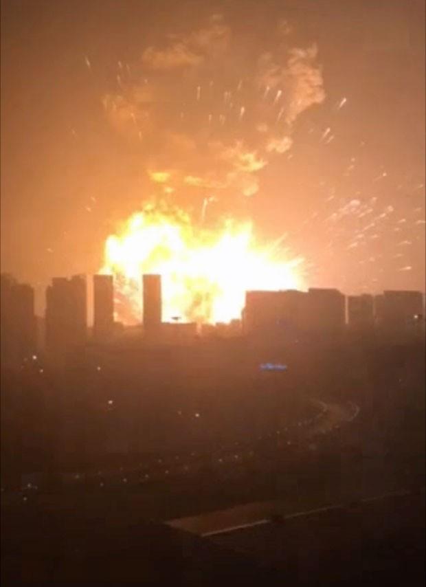 Explosão em fábrica da China deixa 47 mortos