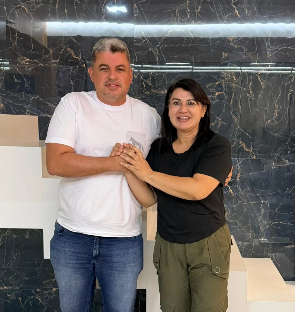 Eliane Soares recebe apoio do vice-prefeito de Orocó à sua pré-candidatura a deputada federal