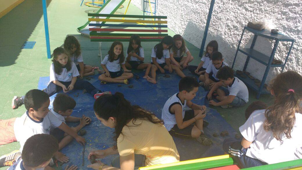 Hoje iniciamos o Projeto de Cerâmica no Ensino Fundamental I, um momento de muita criatividade.