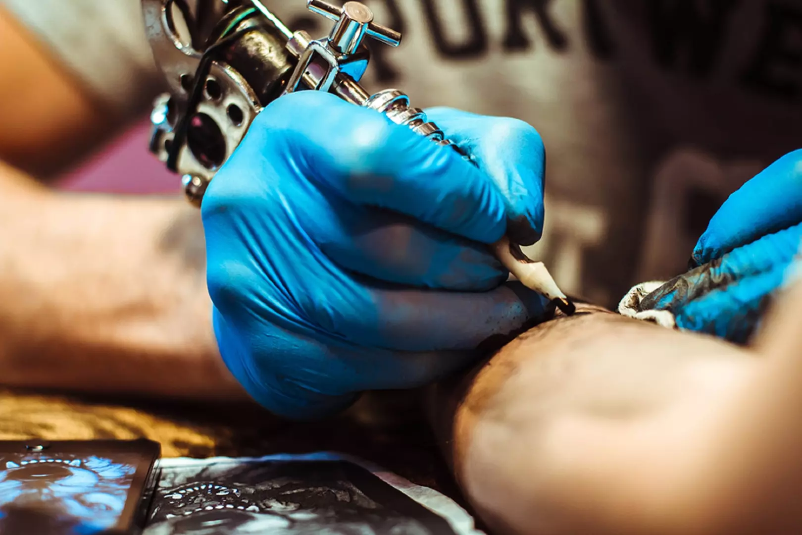Essas são as partes do corpo mais doloridas na hora de fazer uma tatuagem
