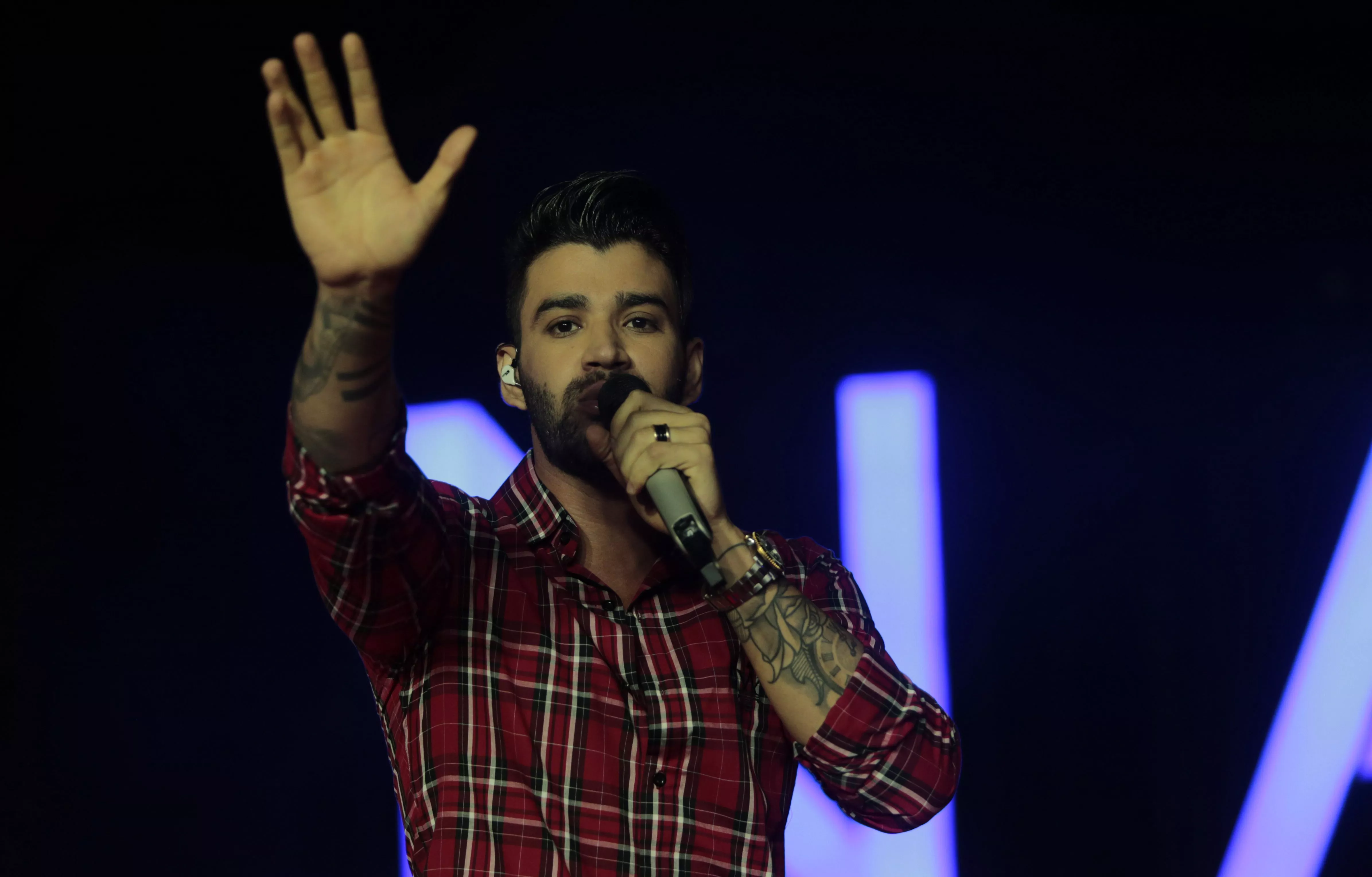 Deu ruim! cantor Gusttavo Lima é condenado na Justiça após citar número de celular em uma de suas músicas