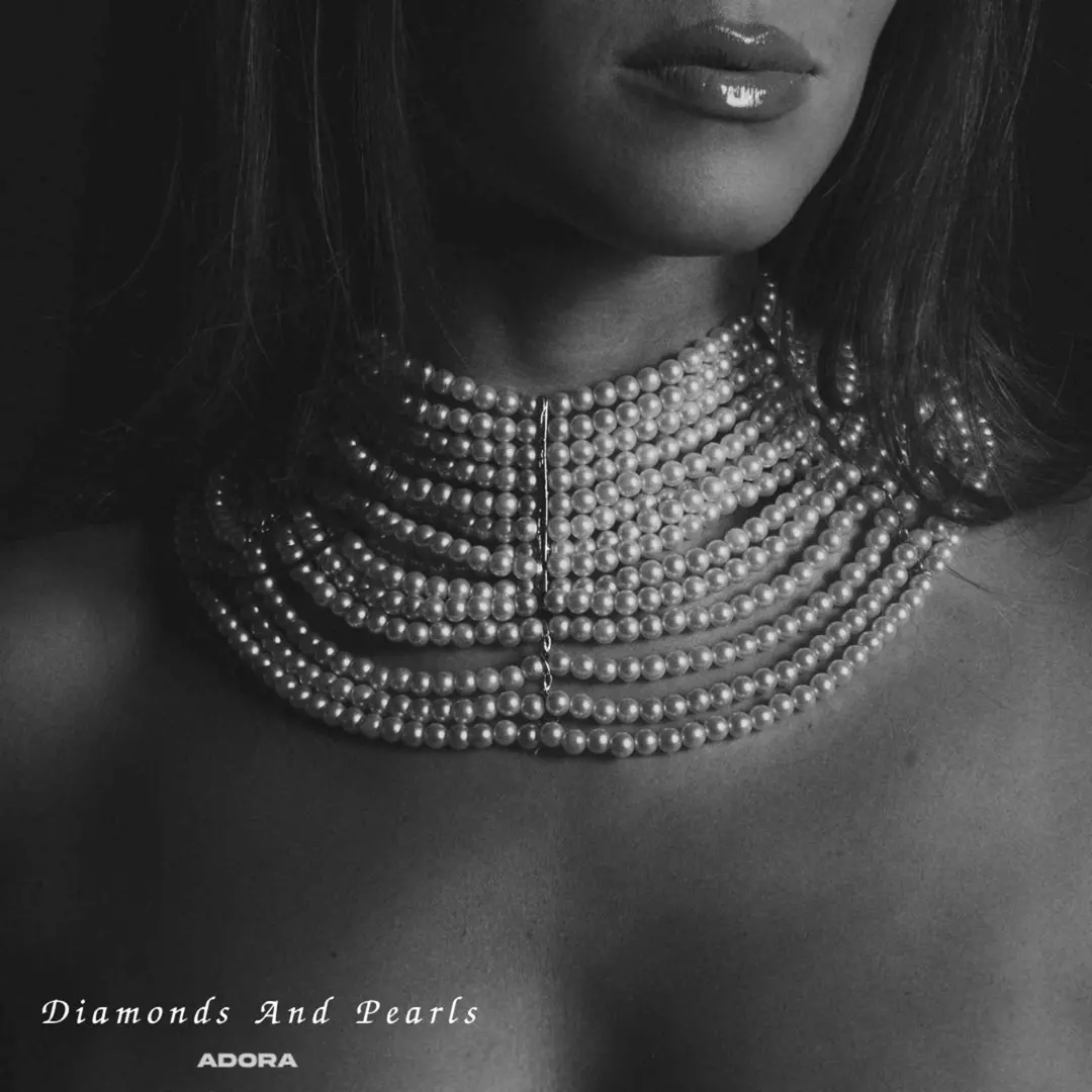 Inspirada nos desejos reais da mulher, ADORA lança novo single “Diamonds And Pearls”