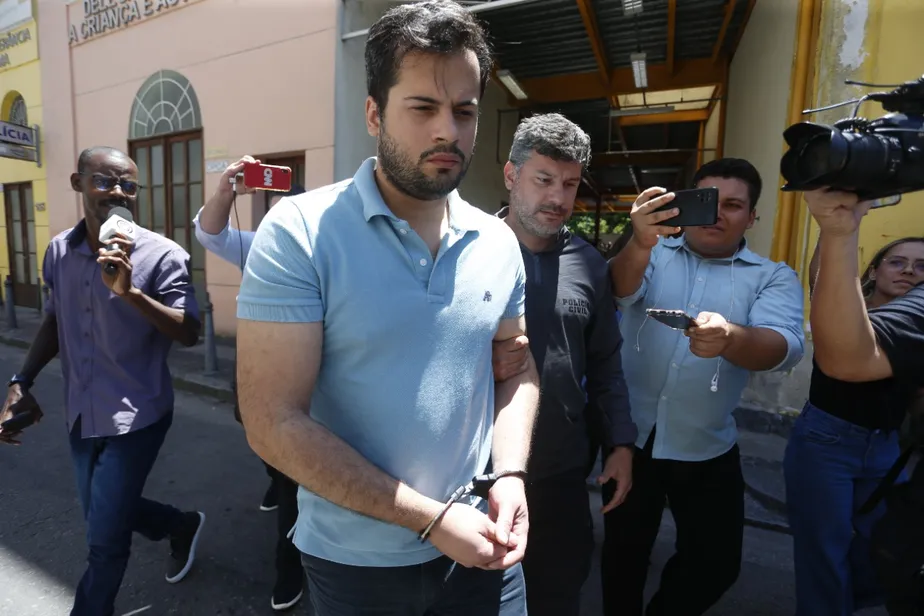Esposa só acreditou que anestesista estuprou pacientes após ver vídeo, diz polícia