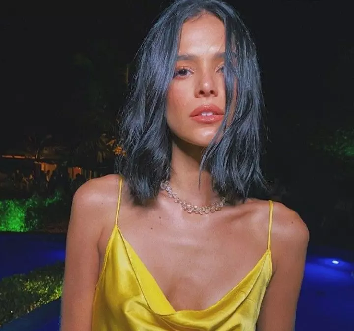 Bruna Marquezine é processada por ex-funcionário e paga mais de R$ 31 mil