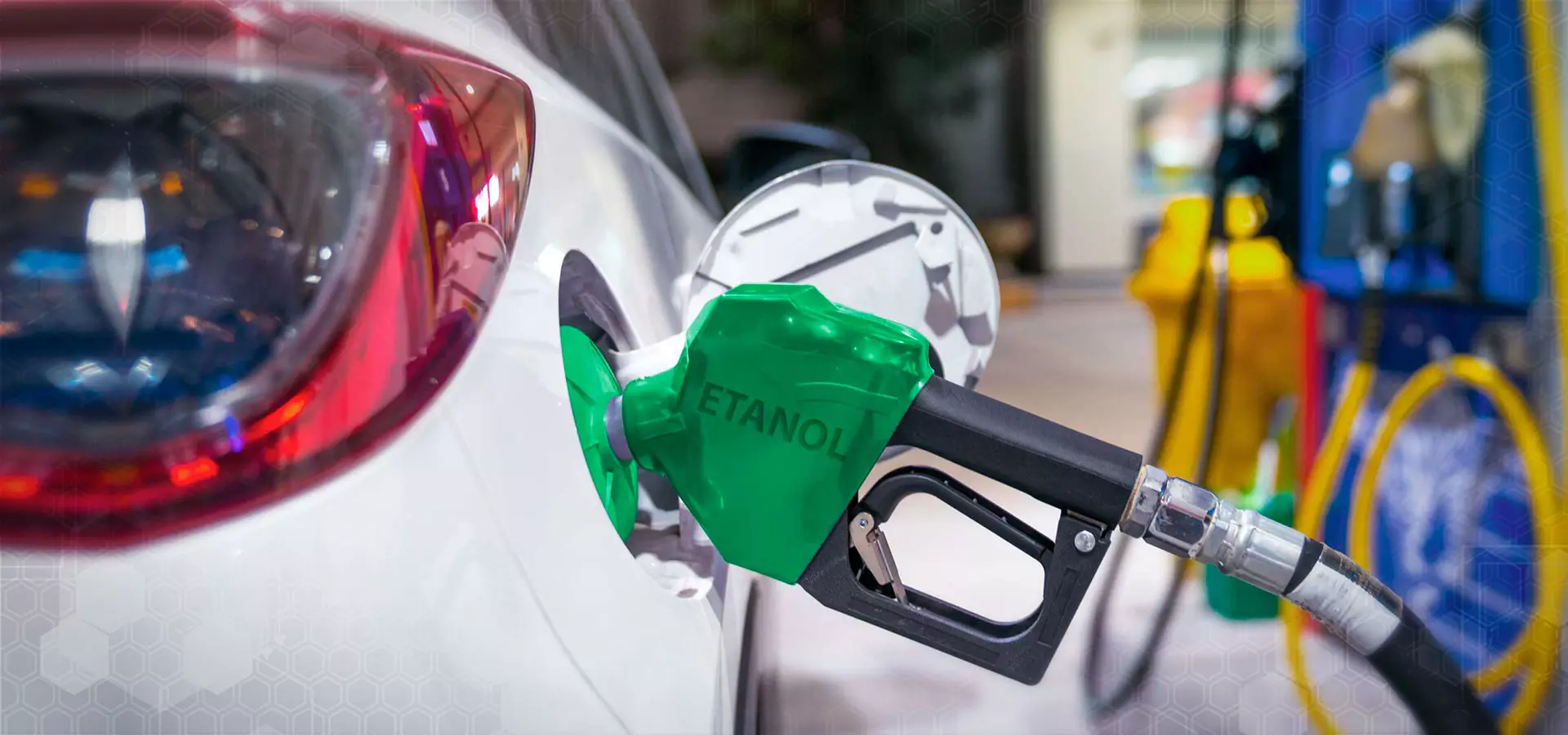 Preço do etanol sobe em 22 estados, cai em dois e no DF e fica estável em MS, diz ANP