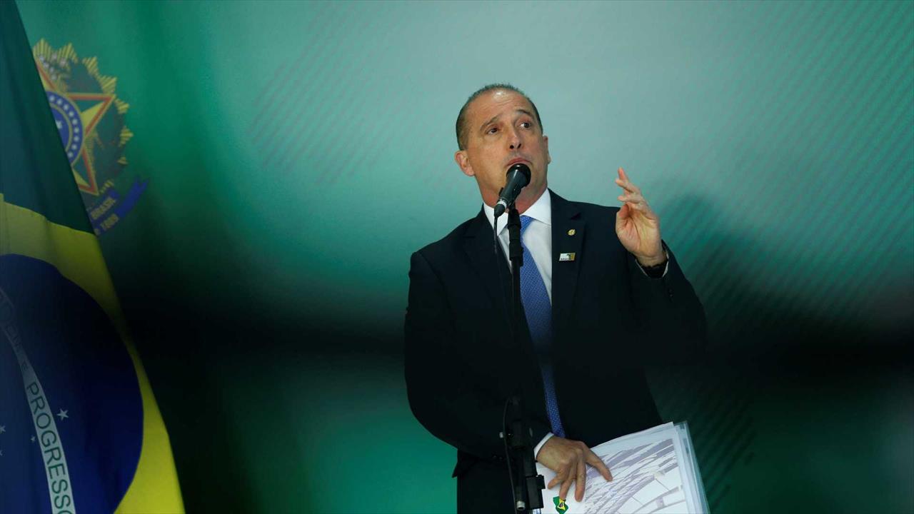 Onyx apresenta 35 metas para os primeiros 100 dias de governo
