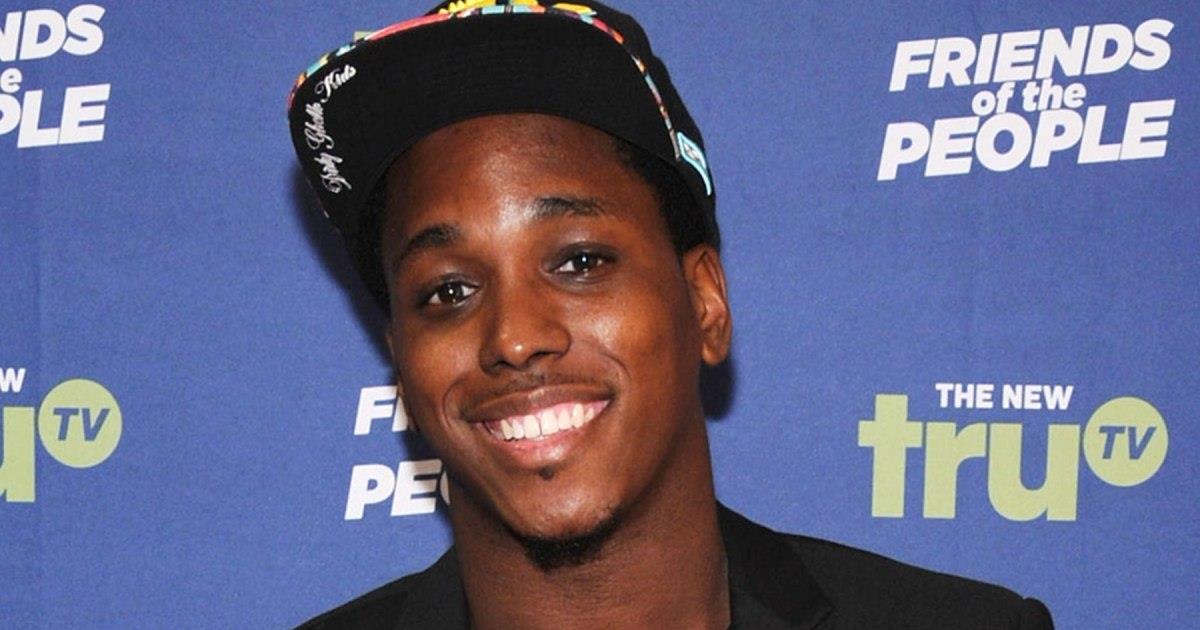 Morre aos 32 anos durante férias no México o comediante Kevin Barnett