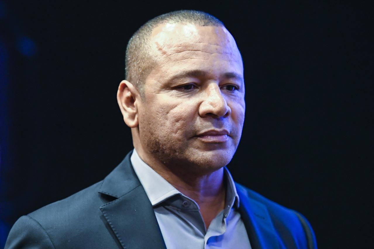 Pai de Neymar desabafa e fala em 'sistema socialista de futebol': 'Não pode ter talento'