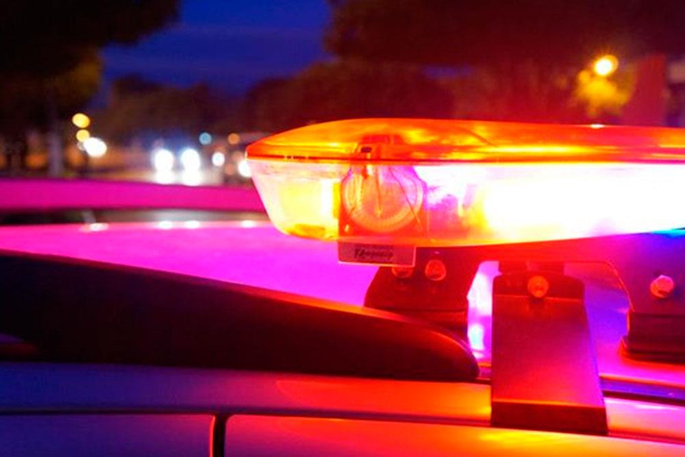 Homem é encontrado em matagal morto a golpes de foice