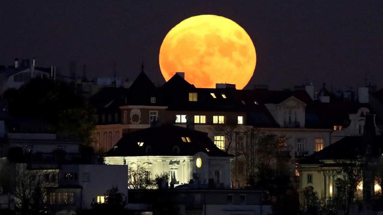 Maior 'Superlua' de 2019 iluminará céu neste mês