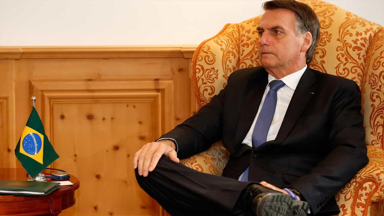 Bolsonaro: 'Estamos determinados a mudar os rumos do país' afirma o presidente no Twitter