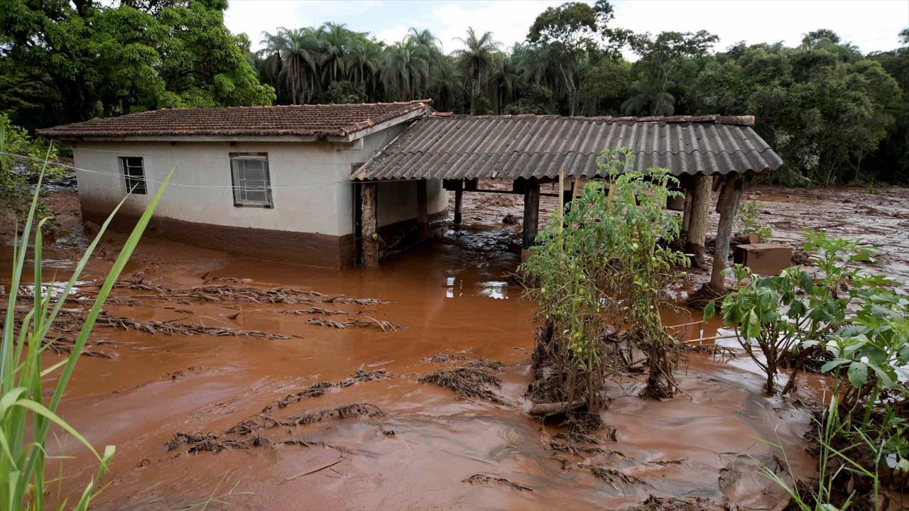 Sobe para 179 o número de mortos identificados em Brumadinho
