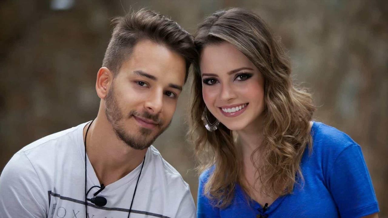 Sandy e Junior fazem turnê comemorativa em julho