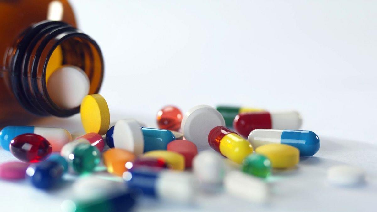 Afinal, tomar medicamento vencido faz mal à saúde? Entenda