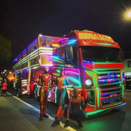 Carreta Top Dance chega a Naviraí hoje e realizará passeios à noite