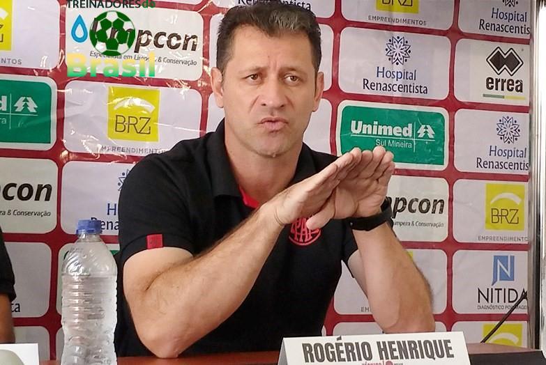 ROGÉRIO HENRIQUE: Pouso Alegre ascende ao Módulo II do Mineiro.