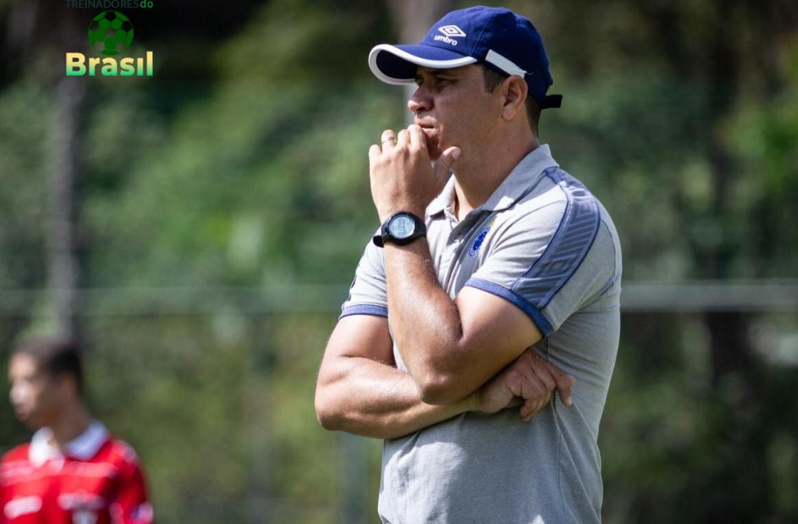 FÁBIO BROSTEL: Sub-15 do Cruzeiro está na final do estadual!