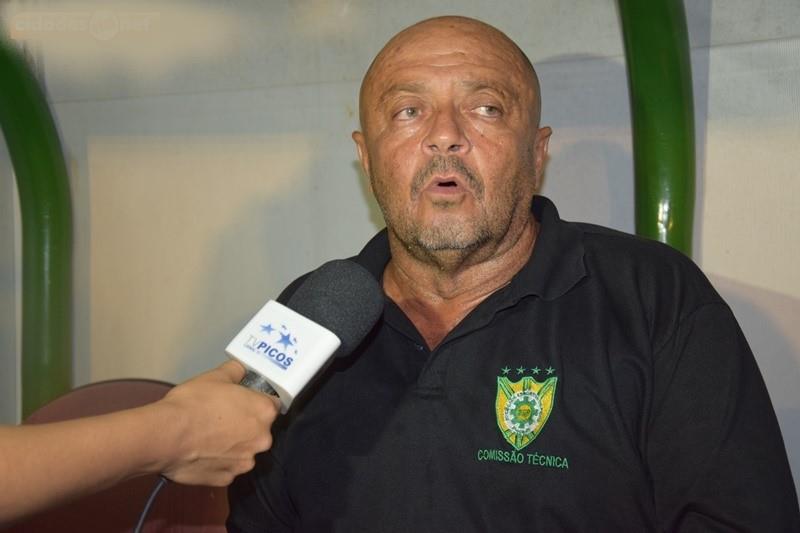 ADELMO SOARES: É campeão! Picos empata com Timon e leva título estadual da série B!