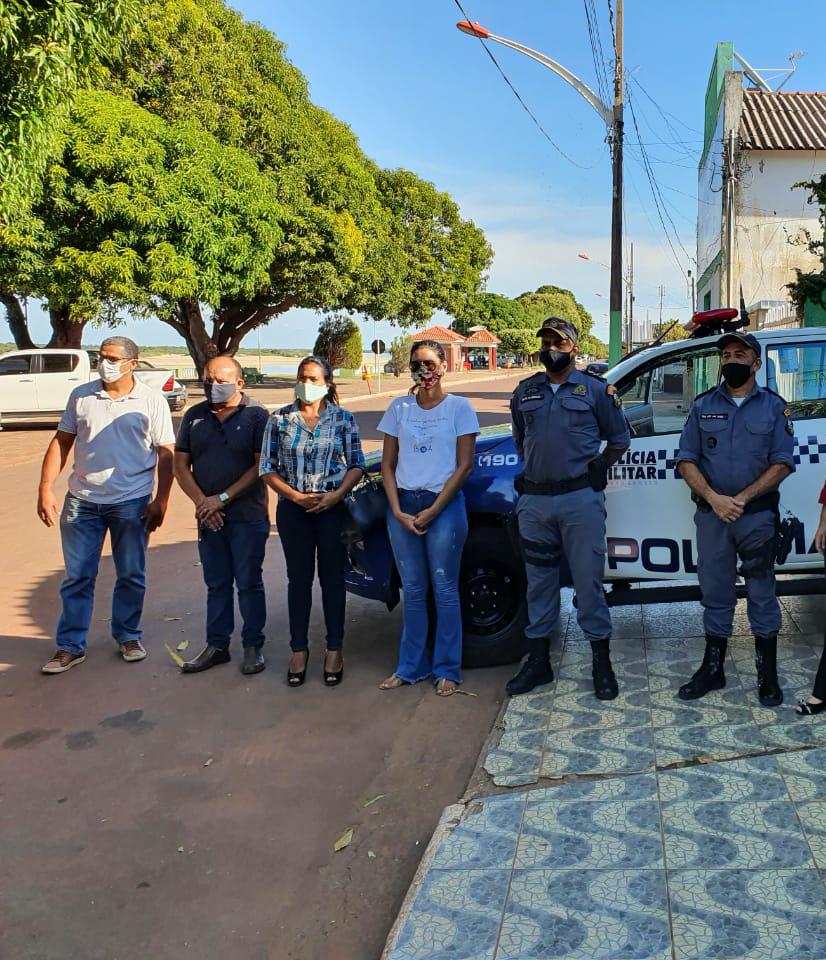 Câmara Municipal de São Félix do Araguaia prestigia a entrega de uma viatura para a Policia Militar