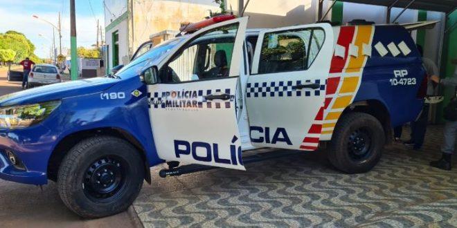 Prefeitura entrega nova viatura para Comando da Policia Militar