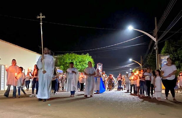 *Igreja Católica de São Félix realiza procissão e coração de Nossa Senhora.*