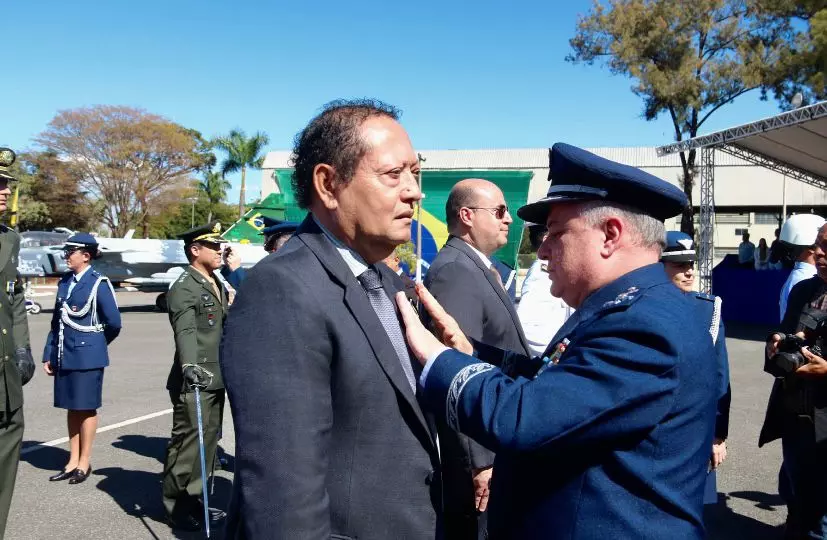 Orgulho para São Félix do Araguaia: Carlos Augusto Coelho Furtado é agraciado com a medalha Mérito Santos Dumont