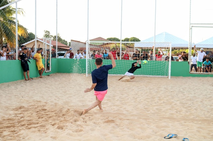 Prefeitura de São Félix do Araguaia realiza torneios de Futevôlei e Penaltis