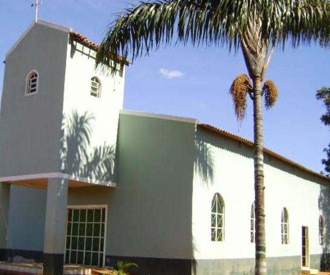 Por decisão do STF, igreja da padroeira foi demolida no Araguaia