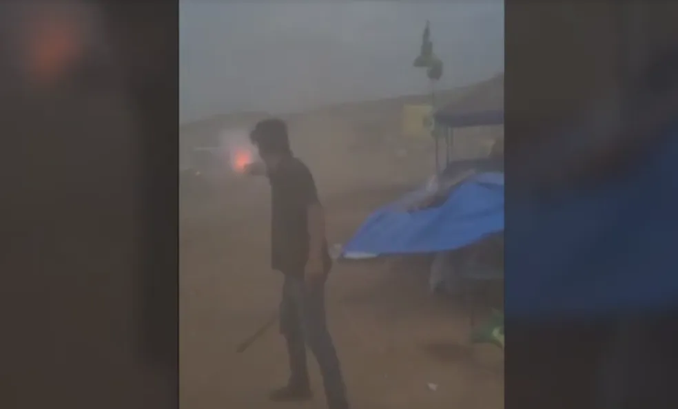 Bolsonaristas atacam a tiros agentes da PRF na BR-163 e deixam feridos - vídeos
