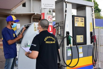 Após denúncia de consumidores, Procon vai fiscalizar 45 postos