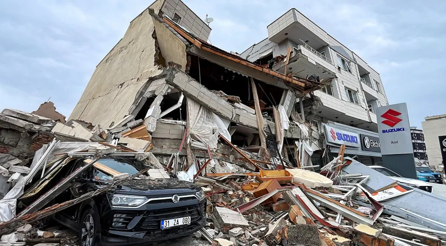 Terremoto de magnitude 7,8 na Turquia é o mais forte desde 193