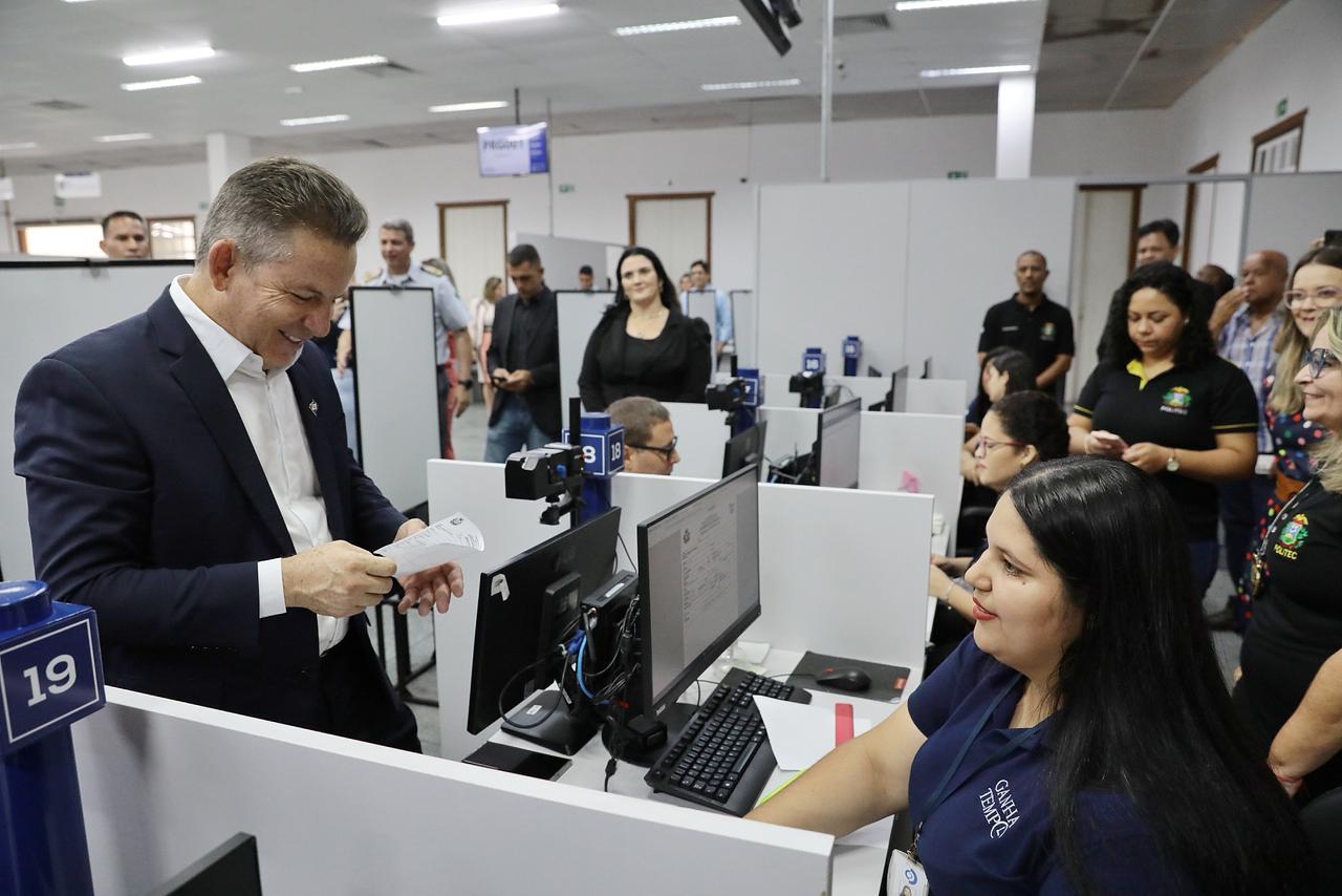 Governador: “Novo modelo de identidade vai prevenir fraudes; serviço já está disponível em todo o MT”
