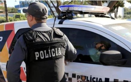 Homem tenta pagar conta de motel com dinheiro falso e é preso em VG