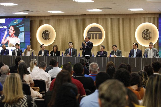 Instituições assinam pacto e se comprometem com avanço da Educação na Primeira Infância em Mato Grosso