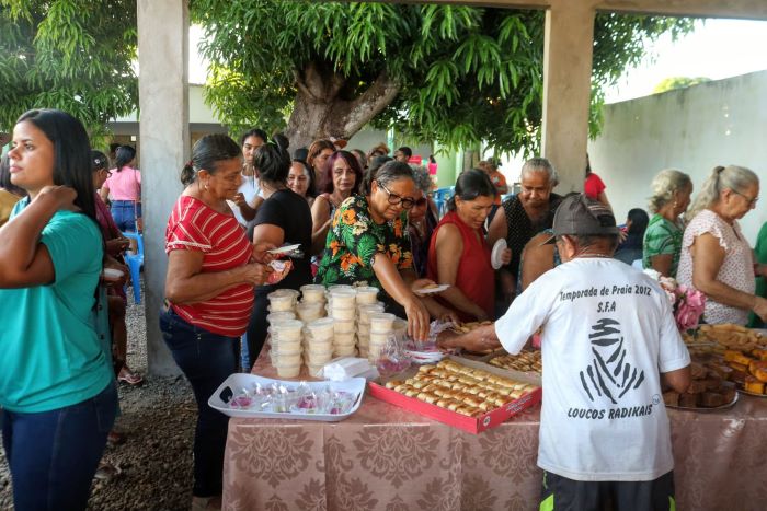 Secretaria Municipal de Assistência Social realiza festa em homenagem as mães