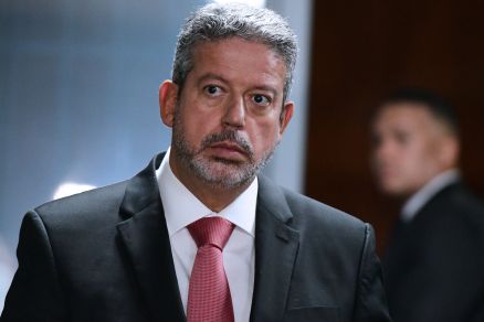 Lira usou Hilux que PF suspeita ter feito delivery de dinheiro desviado