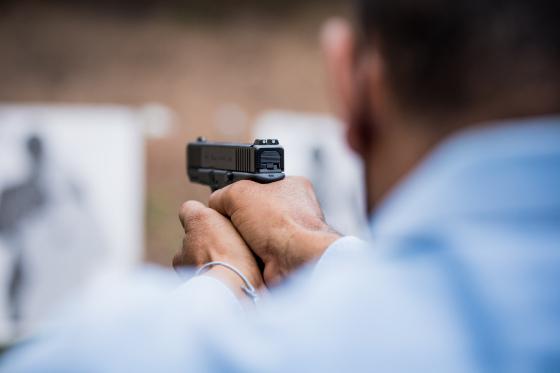 Ex-vereador é preso com arma de fogo durante blitz policial