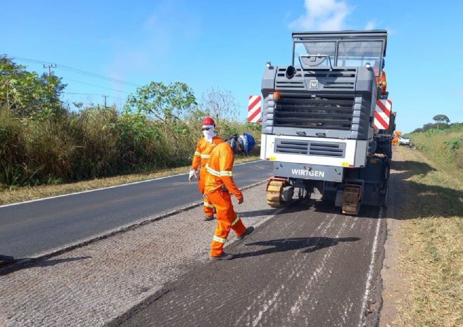 Após 40 dias da retomada das obras da BR-163, Nova Rota chega a 90 km de vias recuperadas
