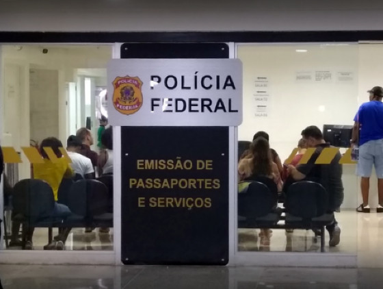Empresário com 20 nomes diferentes é preso pela PF tentando retirar passaportes em Cuiabá
