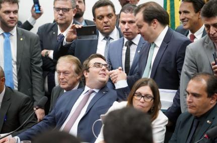 Decreto de Armas passará por estudo de constitucionalidade