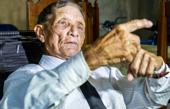 Idoso agredido por policial receberá R$ 15 mil de indenização