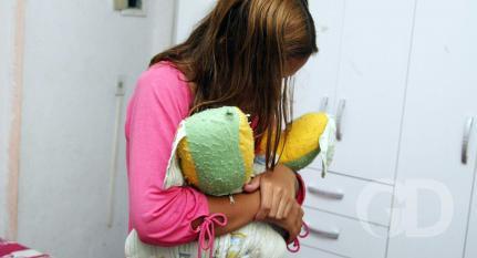 Prefeitura demite guarda por estupro de vulnerável em escola