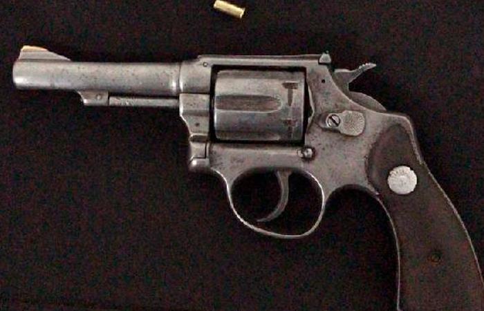 Sem habilitação e com arma de fogo jovem é preso pela PM em Alto Boa vista