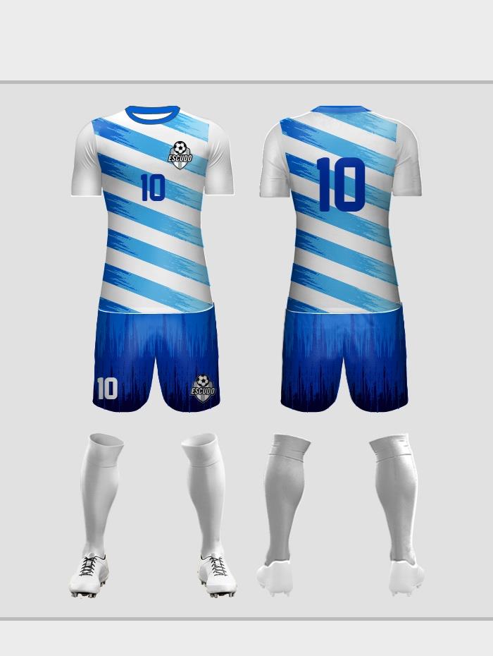 Uniforme branco com listras azuis