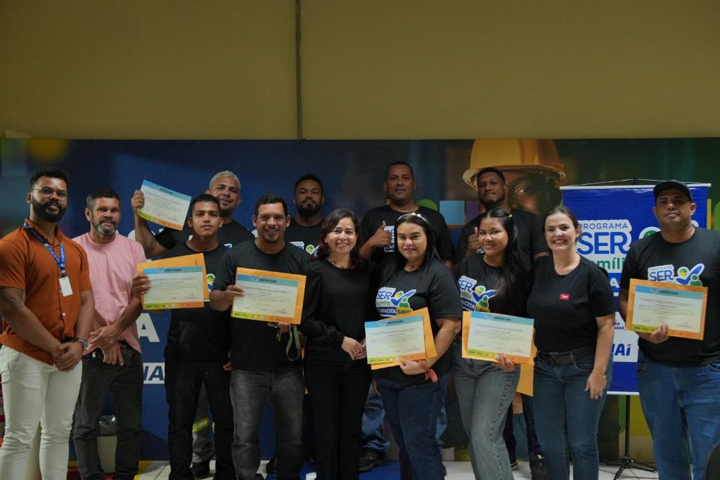 Primeira turma do SER Família Capacita Sine certifica alunos em energia fotovoltaica