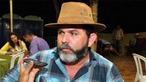 Santa Luzia; MP obtém indisponibilidade de bens de dois ex-prefeitos de Santa Luzia em R$ 2 milhões Ex-prefeito do Município de Santa Luzia do Oeste, Jurandir de Oliveira Araujo